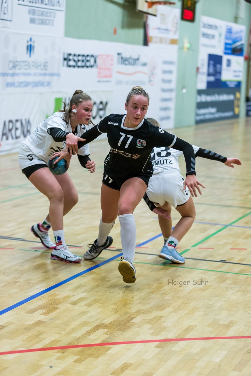 Bild 124 - C-Juniorinnen SVHU - HSD Wagrien : Ergebnis: 30:15